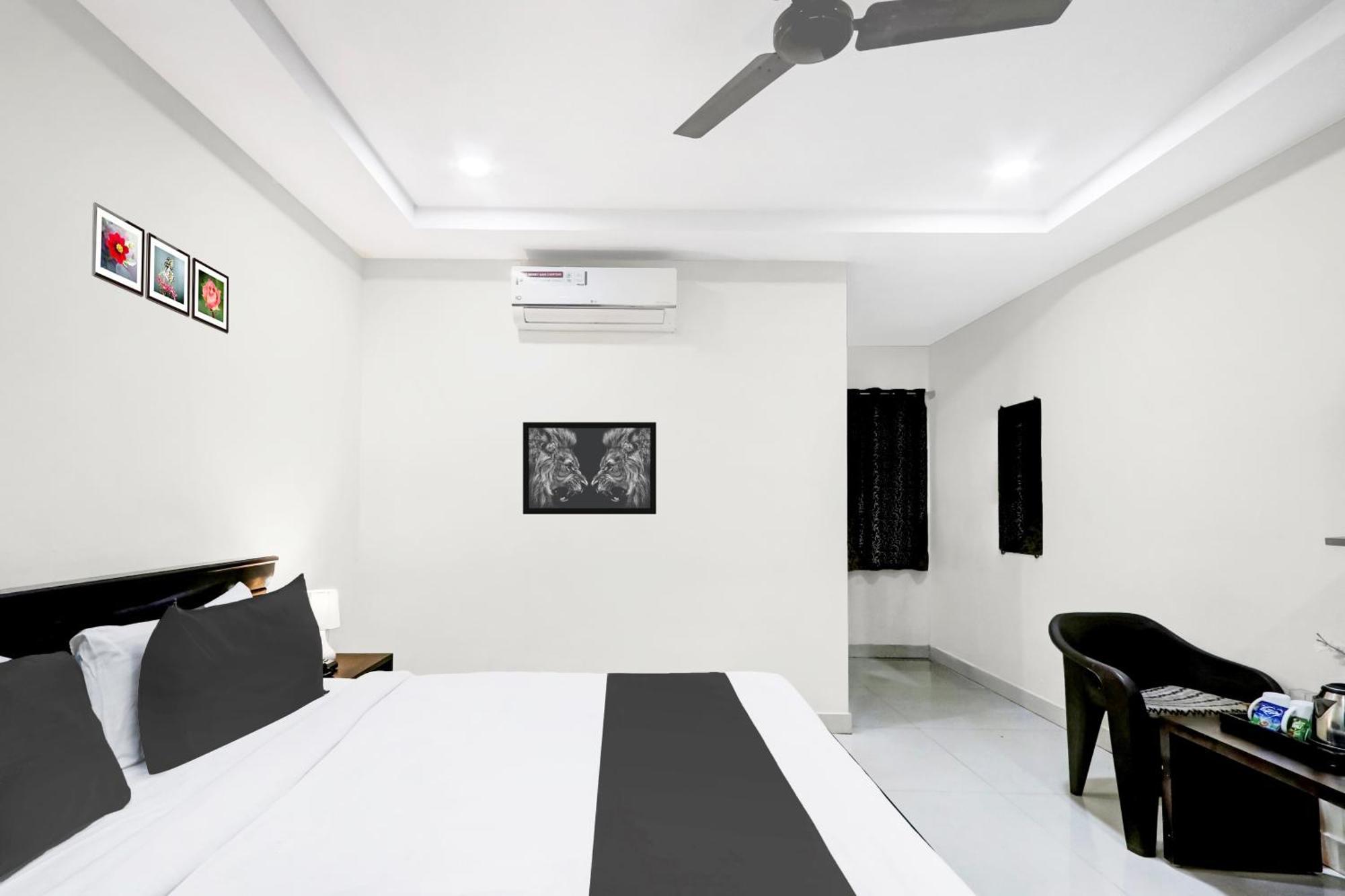 מלון ויסאקפאטנם Super Townhouse Daba Garden Road מראה חיצוני תמונה