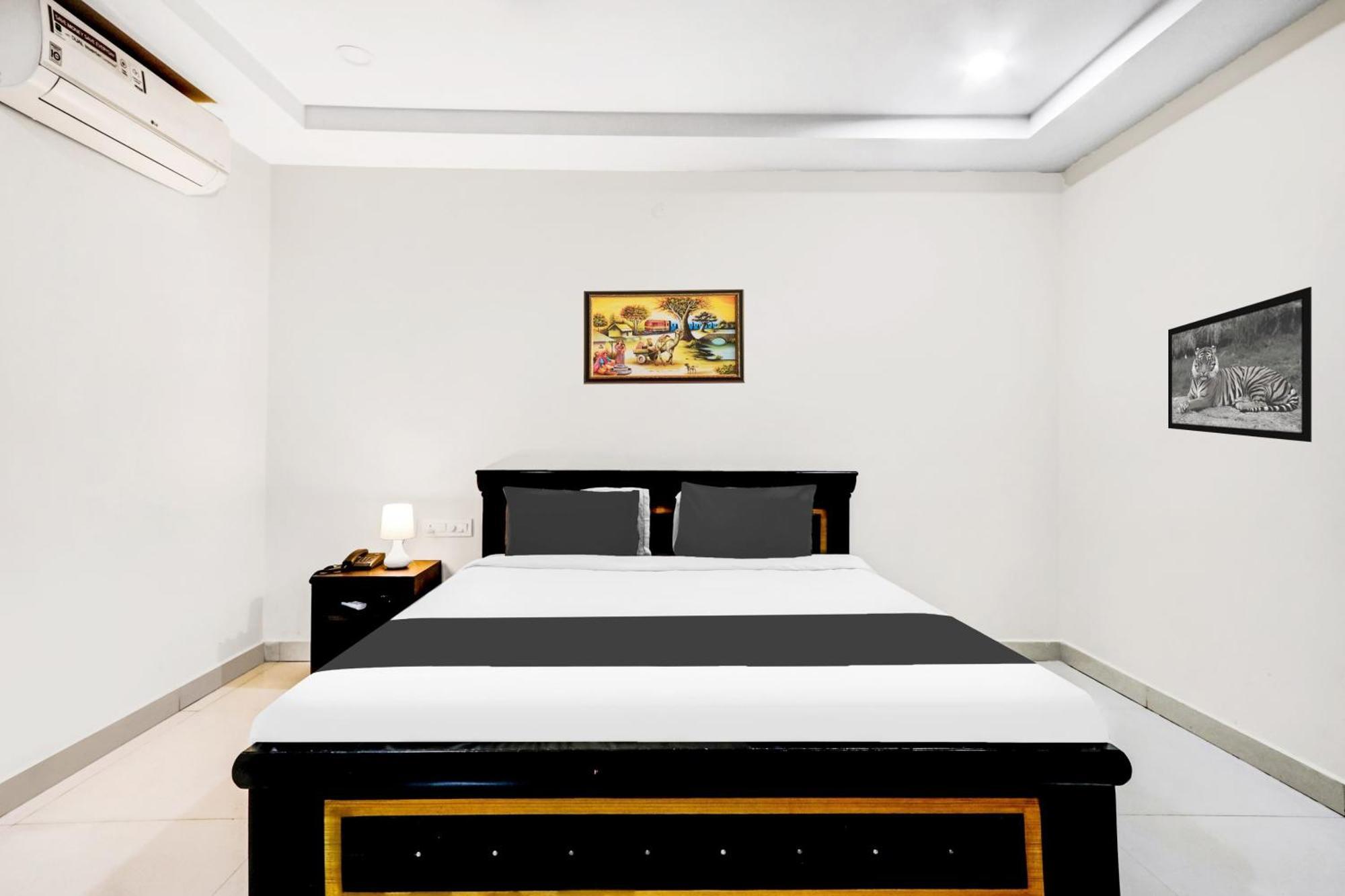 מלון ויסאקפאטנם Super Townhouse Daba Garden Road מראה חיצוני תמונה